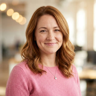 Emily Watson, listed as Head of Customer Support at Fern Waardholm, in a profile photo